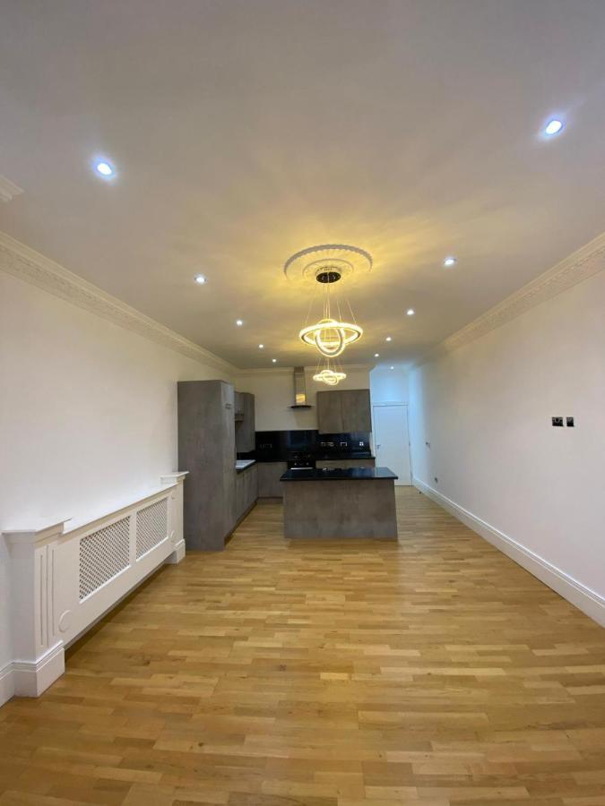 Luxury Apartment Apt4 Wolverhampton Exterior foto