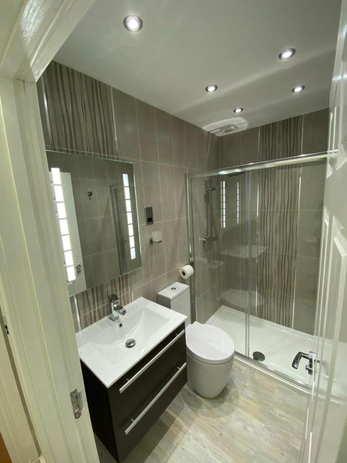 Luxury Apartment Apt4 Wolverhampton Exterior foto